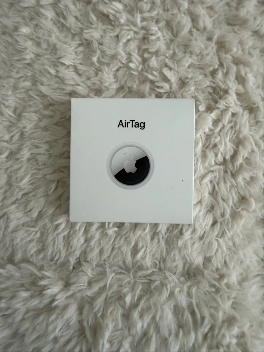 BNIB Apple 🍎 AirTag